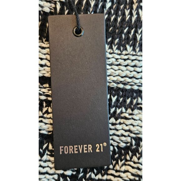 Forever 21 Woman Size L Aztec Print Chunky Knit Open Front Sweater NWT Outdoors - Picture 6 of 9